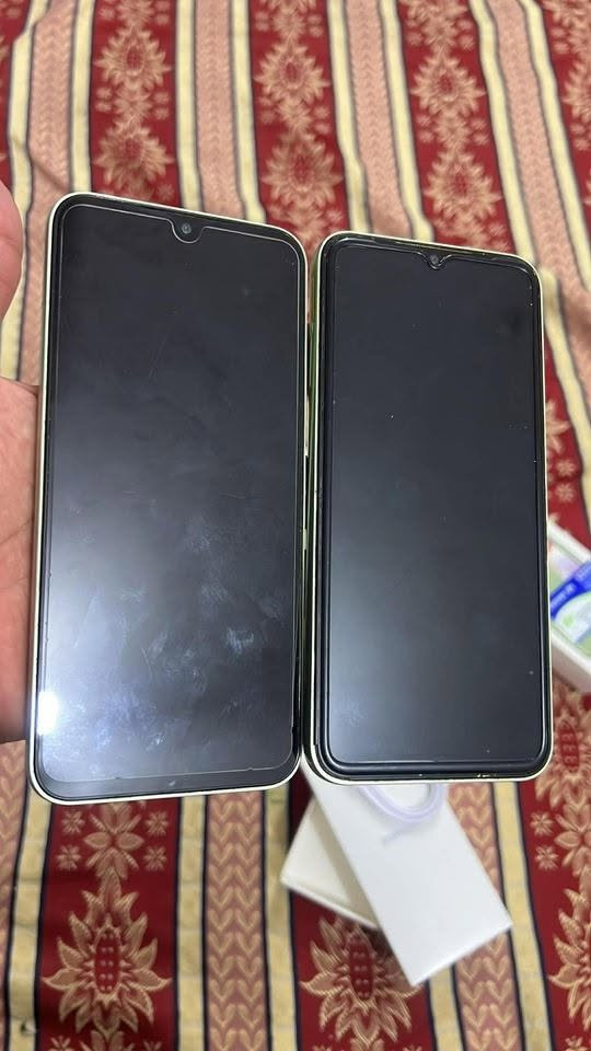 للبيع جهازين A14 السعر 225 مكان حي اور الشعب ***********
