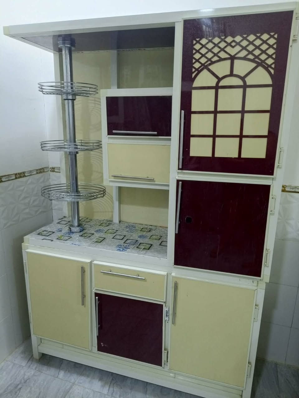مجموعه اغراض مستعمله مكانه حله المركز
***********
