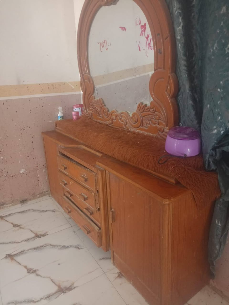 غرفه نوم للبيع  كامله مع زاويه وتواليت عراقيه تسكام ثكيل مو سوكي
المكان بابل الحمزه الغربي الاستفسار ع ***********

