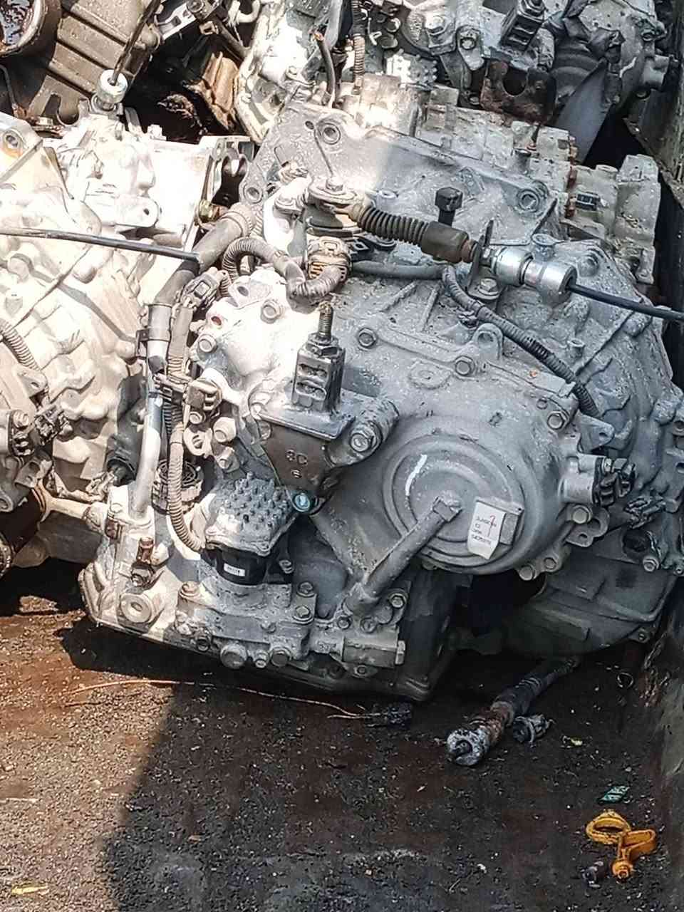 سلام عليكم اخوان توفر كيرات مال رينو فلاونس اتصل ***********  بغداد مجمع مشن كراده
