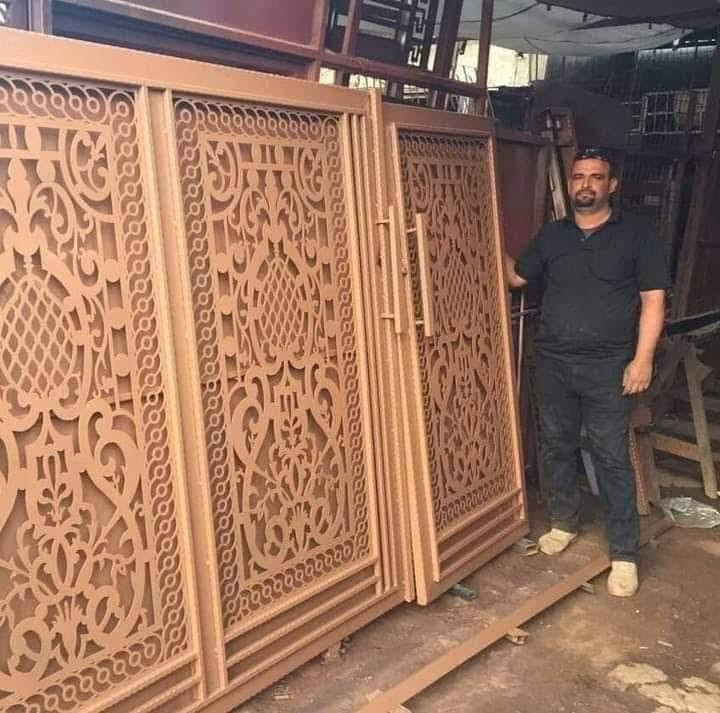 حداحده علي الشمري ابواب شبابيك محجرات سقايف كرفانات بغداد الدوره شارع ستين رقم الهاتف واتساب ***********
