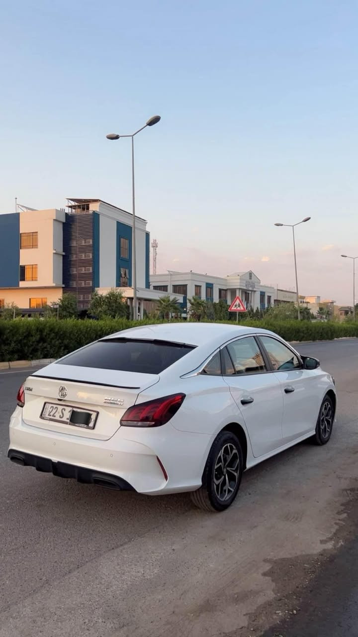 MGمۇدیل 2025هیجی نیە سیارەکە زۇر خاوینە 34 هەزار رۇیشتیە بە شەرتی ئە وی تەزرەشی نە بیت دوو قۇپی بچووکی هەیە سیارە کە جوانوو گنجانیە سیارەکی دوایی 96 دە کە م مە جالیکی برایانە لە هە ولیرە ☎️☎️*********** أربيل, العراق
