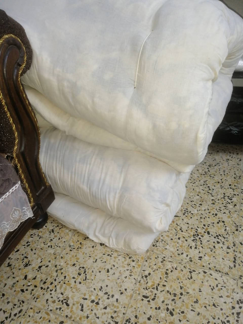 اغراض للبيع • ديكور منزلي • متنوع