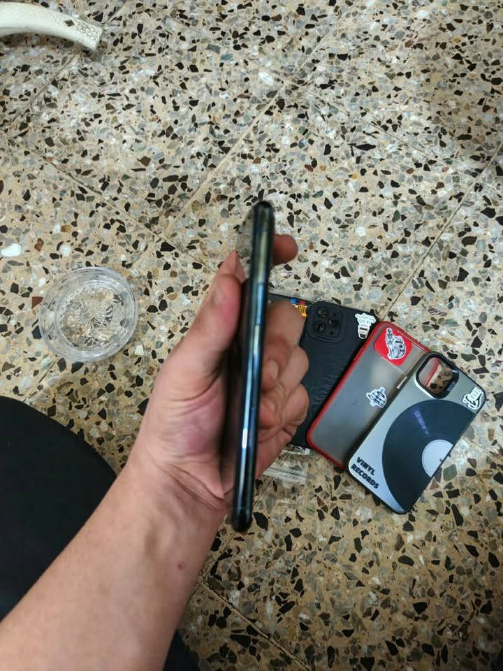 آيفون ١١برو
للبيع فول نضافه 
ذاكره ٦٤
جهاز نضيف مال بيت ضمان 
كلشي مابي مبدل كله ضمان 
بطاريه ٧٤
نزلت بعد التحديث 
التواصل ***********وتساب فقط
