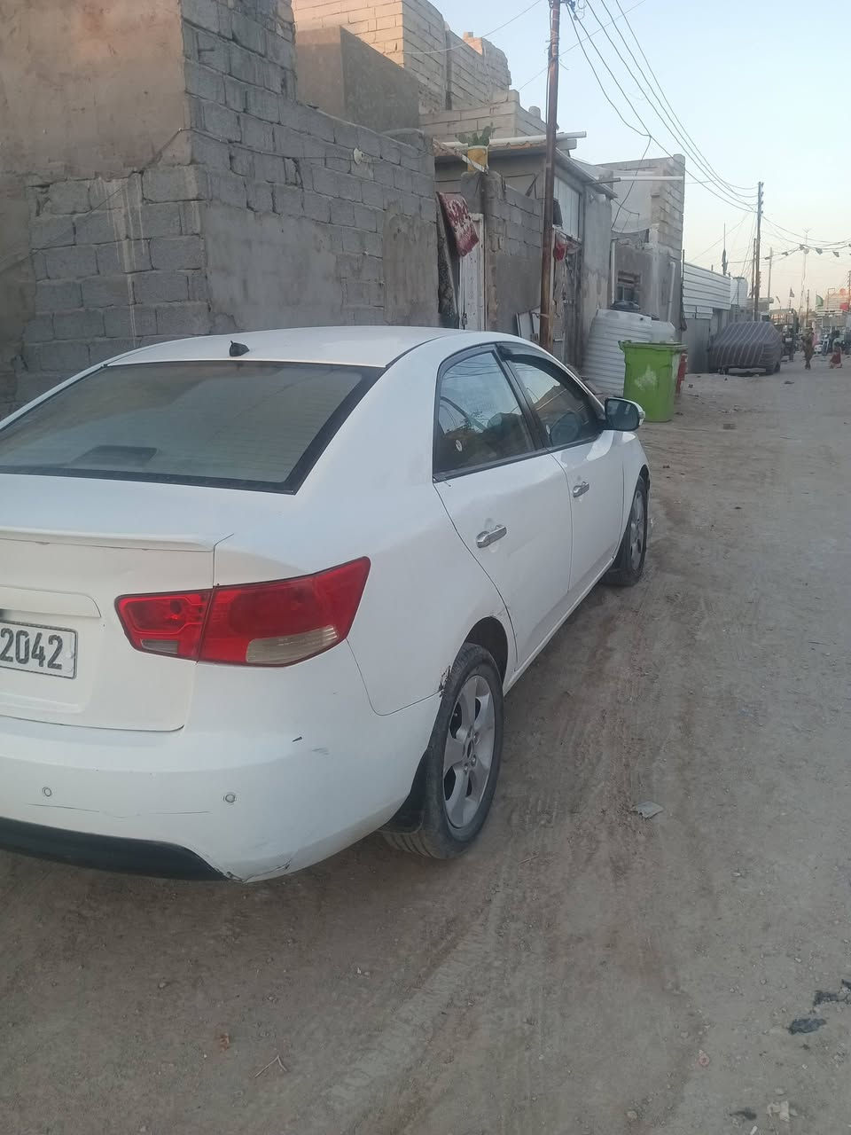 سلام عليكم سيراتو موديل 11 سياره بيه كم قطع ابيع حزام تبريده معوز غاز
مكينه 1600 صارلي  اشهر 4 من شاده سعر 80 وبيه ماجال مكاني نجف 

شراي يتصل ويدلل ***********
