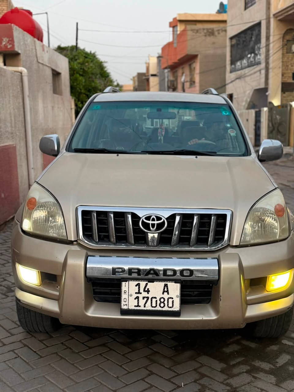 سيارة برادو 2008 خليجي 6سلندر مكينه 4000 المرغوب + دبل تانكي بنزين + تبرد ثلاث قطع + كشنات جلد كهربائي + تدفئة + سبير تعليك +مري شفط +فتحة +السيارة ماشيه 149 كيلو حقيقي +كير ومكينه خير من الله اترايك وين متريد +رقم بصرة إنكليزي باسمي +هزة جديدة+ صبغ بند فقط اثر جراد السيارة بدون حادث 

المكان : بغداد_ الكريعات

السعر : 140$ وبيها مجال 

للاستفسار الاتصال ع رقم : ***********

