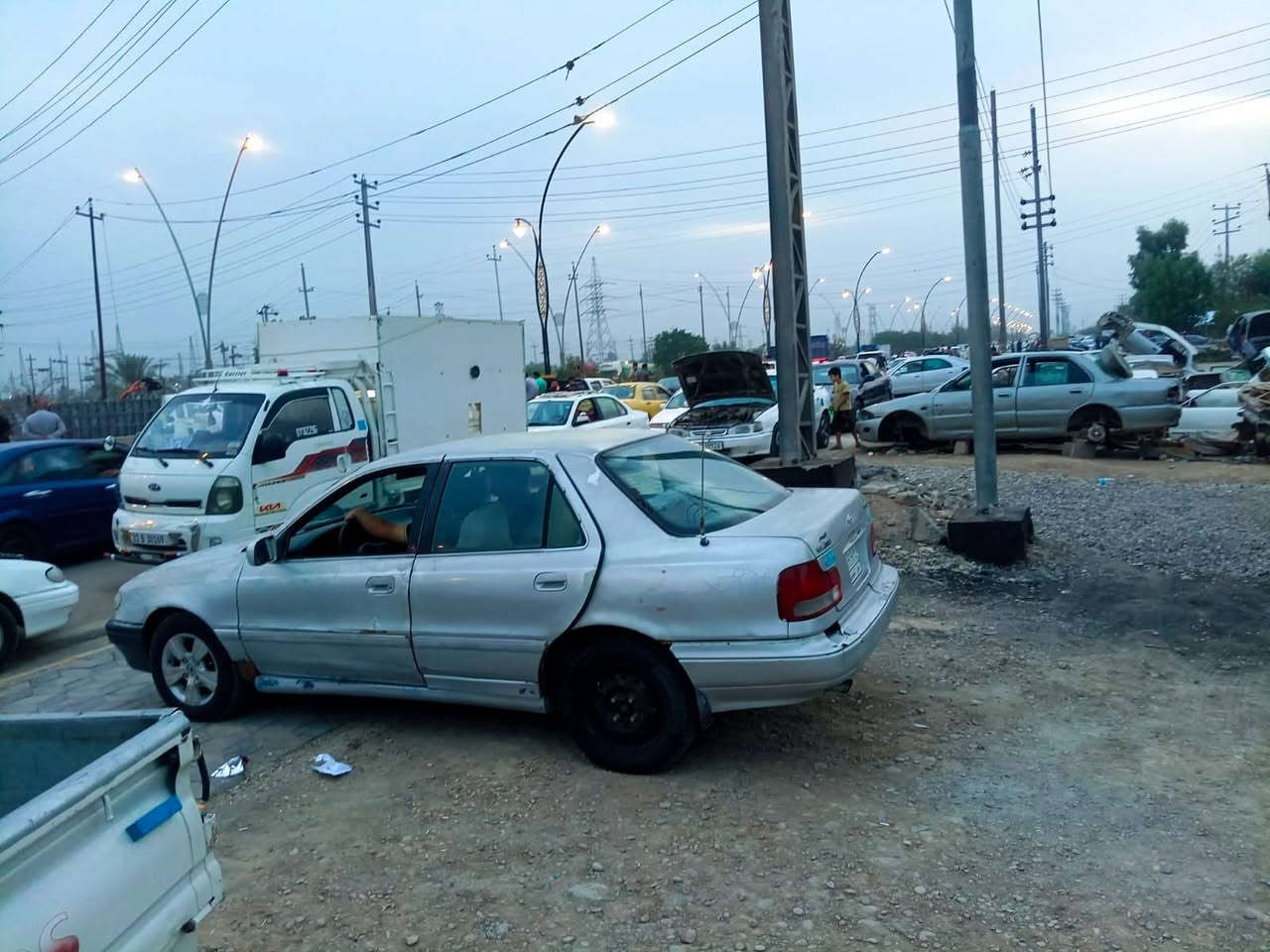 السعر ٢١ وبيها مجال قليل *********** اتصال أو واتساب مكاني ديالى المقداديه
سيارة لانتر دمعه لبيع موديل 94 كير مكينه كفاله ترايك ١٧٠ صدر جديد تخم تاير باتري جديد 

كير وتماتيك تخم تاير باتري جديد

محرك منضومه بنكه جديده باتري جديد كهربائيات شغاله خير من الله السياره مال بيت مكاني ديالى المقداديه
