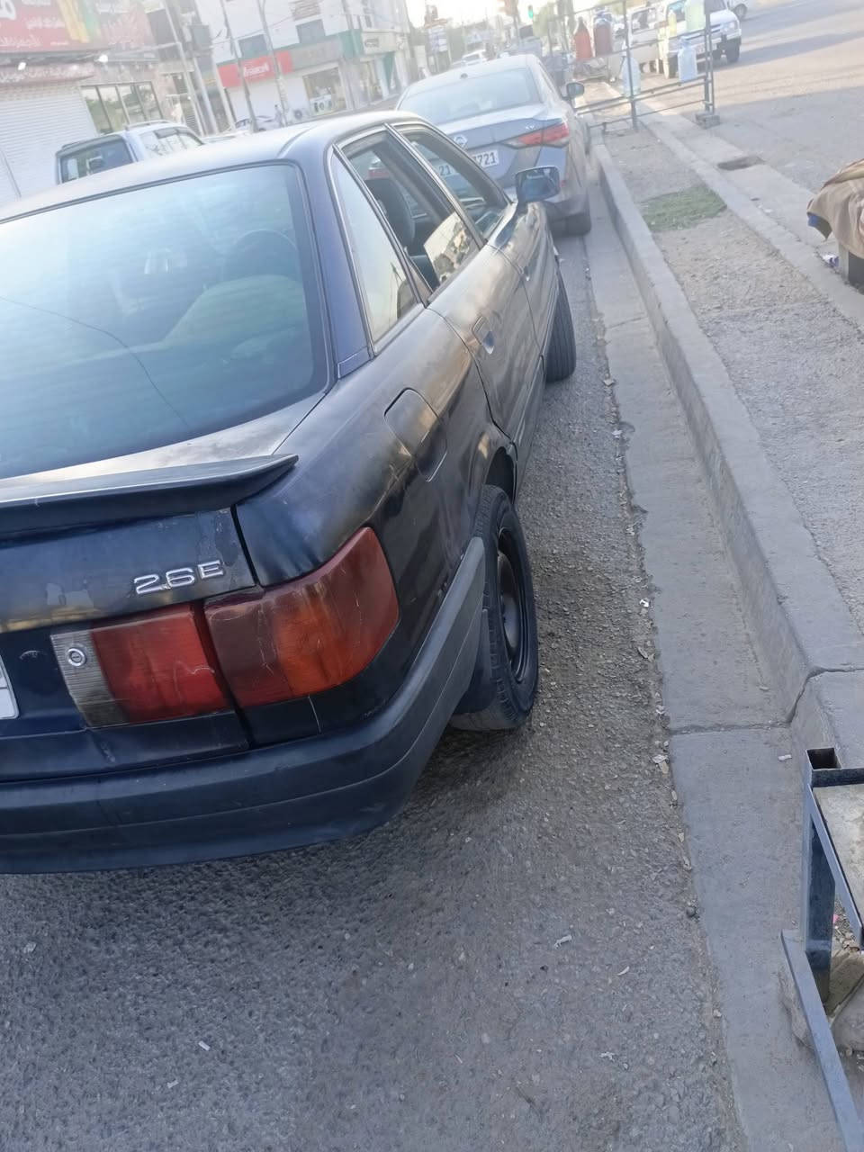 سلام عليكم للبيع سياره اودي موديل 91رقم كركوك سنويه عاج دفتر بانزين  موجود شرط تحويل كير عادي محرك شرط سيارة حلوه سعر 18بي مجال عنوان كركوك حي العسكري رقم موبايل ***********
