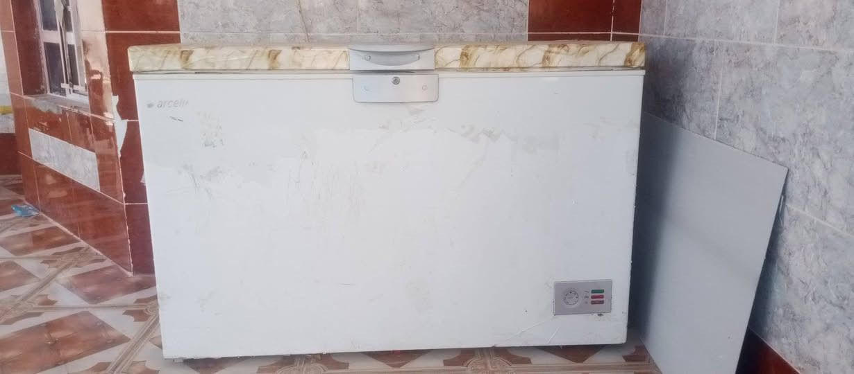 للبيع///للبيع مجمده نوع بيكو تركي ملفوف فريزر حجم 14قدم وشرط فحص تجميد 3ايام السعر 125 وبيه مجال  العنوان الكرابله الاتصال ***********
