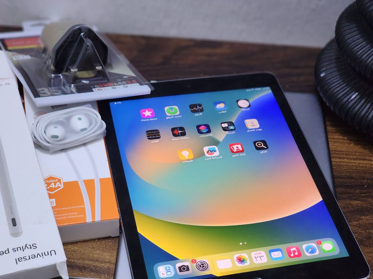 Pro
ايباد  ابل برو pro9.7 قطعتين نضيف جدا سيم كارت 
ذاكرة128 نموذج M 
مناسب للدراسة والعاب سلس 
اربع سماعات استريو 
يدعم الشريحة 
فلاش 
بطاريتة 85فما فوق 
ملحقاته سماعات وراس شحن وكيبل وقلم دراسة اصلي 
200الف نهايتة 
بغداد موجود توصيل 
***********
