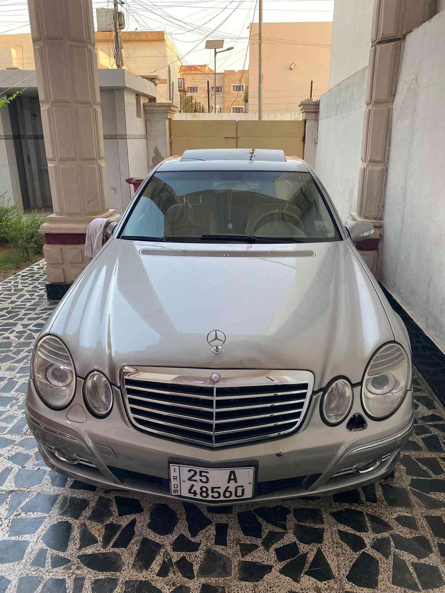 السلام عليكم
للبيع او مراوس حسب القناعه مارسيدس 6 سلندر E350

موديل 2006  فول مواصفات للأخير كير محرك مكفول 

تبريد ثلج مبدل منضومه كامله تخم تاير جديد 

رقم كركوك إنكليزي بأسمي هزه ورقم جديد 

سنويه لل29 بأسمي شرط التحويل 

صبغ اقل الحزام بدون اي دواخل 

السعر ١١٠ وبيها مجال للشراي مكان السياره الأنبار الرمادي 

***********
