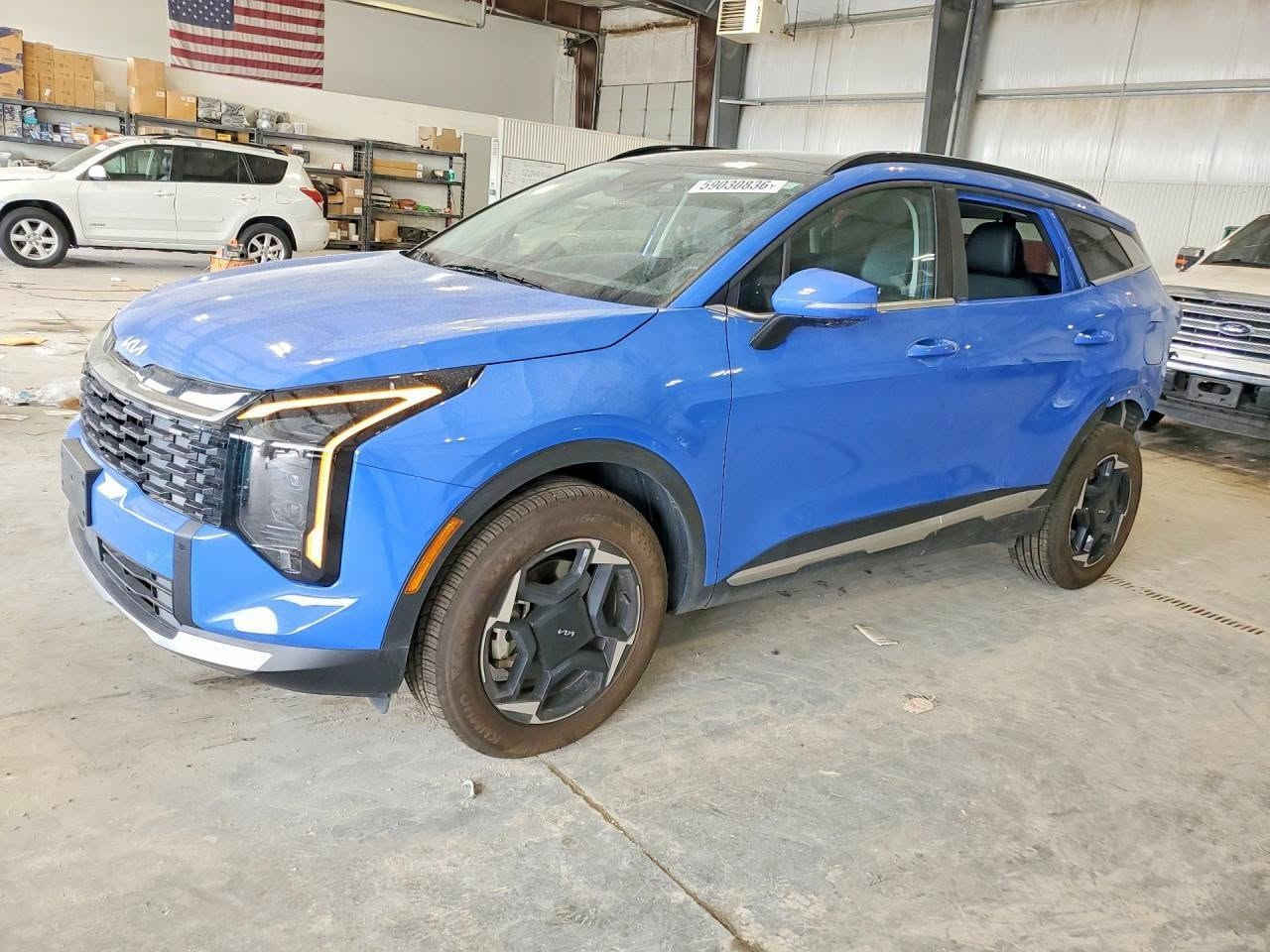 اعلان مزاد 🚗 
بالامكان ادخالها على كتاب الشهداء
🔸 نوع السيارة :  كيا سبورتج فئة EX
🔸 الموديل : 2026
🔸 تاريخ المزاد :   2026/9/1
🔸 عداد المسافة :  6.735 mi
🔸 السعر : حسب المزاد 
🔸 حجم المحرك: 2.5     4 سلندر  
🔸 نوع الحادث:حسب الصور المرفقة 
🔸 العنوان 🏦 بغداد - البنوك قرب الجسر
🔸 متوفر شحن مباشر من امريكا الى العقبة الاردن
 🔸 متوفر شحن من امريكا الى شمال العراق اربيل 
🔸 للاستفسار يرجى ارسال رسالة الى الصفحة 
       او الاتصال على الارقام التالية :
       ***********      مصطفى
       ***********      وسام
#الجميع

