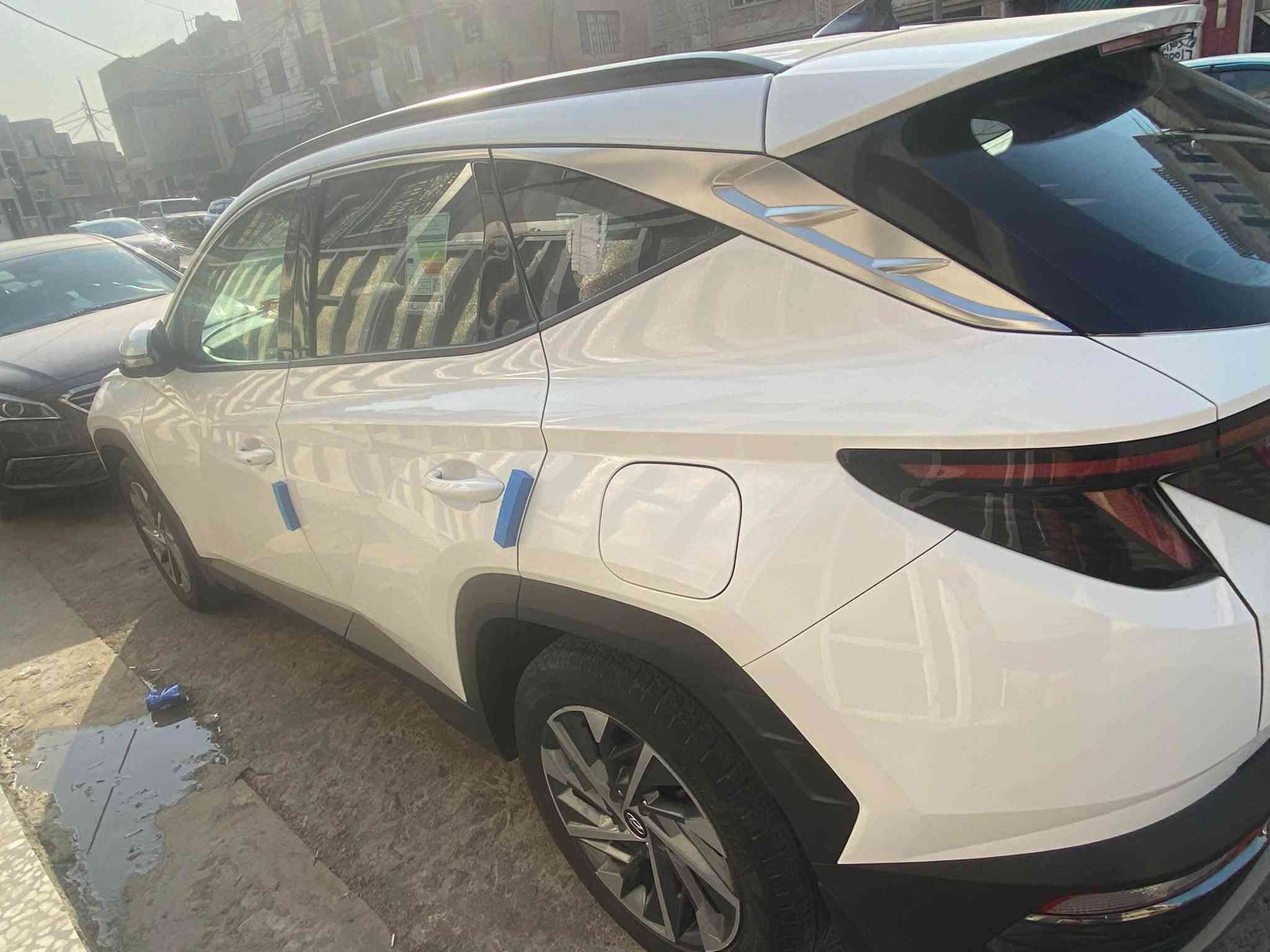توسان موديل 24 فول مواصفات عدا البانوراما سياره كفاله عامه لا بارد ولا صبغ ولا تبديل ماشيه 88 حقيقي سعر 188 وبي مجال بسيط عنواني بغداد الطوبجي ***********
