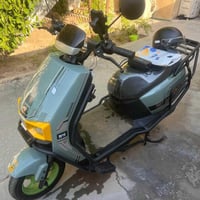 ام عيون • شحن • خمس بطاريات