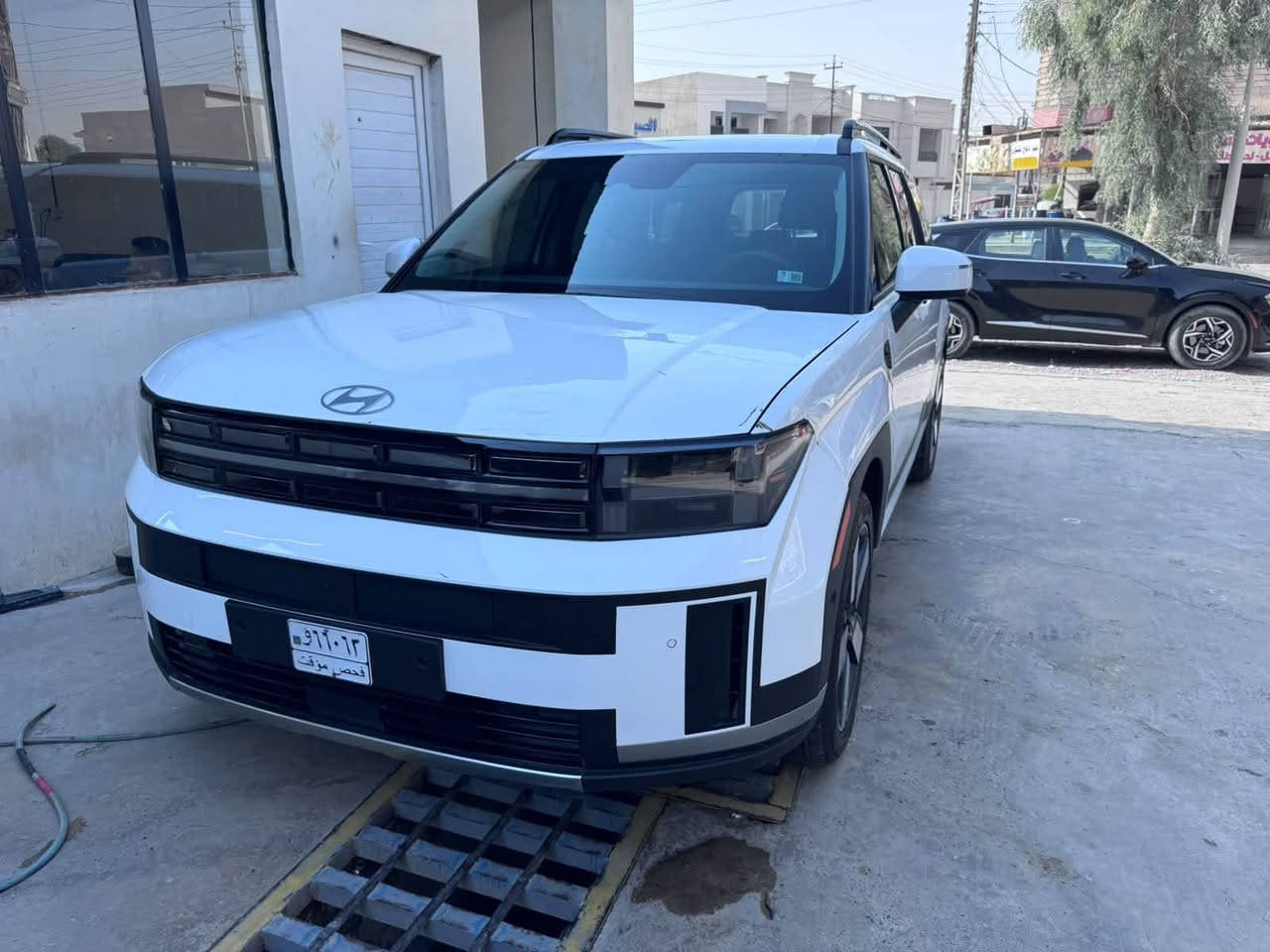 سلام عليكم 
سنتافي موديل ٢٠٢٥دخول جديد 
حدثه بنيد مبدل ودعاميه نفس لون 
سياره ماشيه ٥٠٠٠ بعدهي زيرو 
يرباك دركه 
سياره فول لمتت 
منفيس بسمي 
بدون رقم تريد مرقم
سعرهه٢٤٠ بدون رقم 
مرقم٢٥٥ 
عنوان بغداد ابو دشير 
***********
