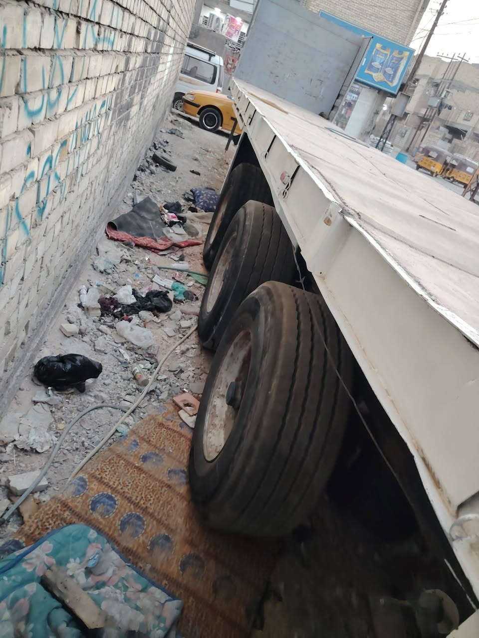 السلام وعليكم شباب عربنه 13،60 فول جنل ام الحوضيه مكفوله كفلا عامه من الكسار ولفطر ولباج دنكير مربع بيبي تخم تاير تخم ابريك تخم جوبلس كهربيات كلها شغاله دنكير الثالث علاك   شراط الهوا سبوع بلعربنه اذه نزلت مرجوعه صطحيه حديد مال حمولات ثقيله العربنه ترهم تك تاير وترهم مزوج  بكان العربنه بغداد العبيدي  السعر 38 وبيها مجال ***********
