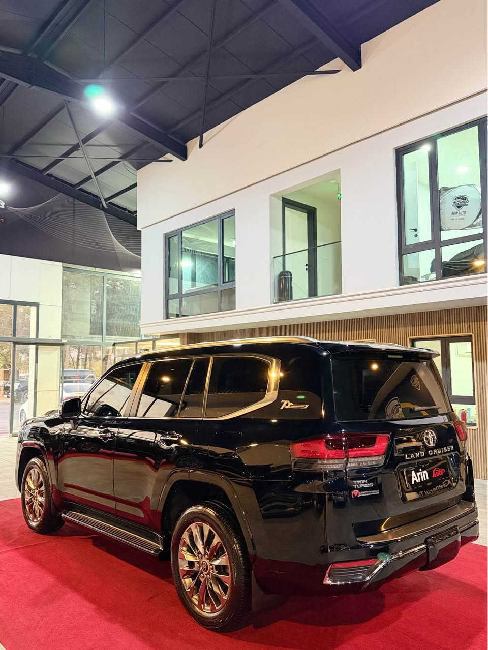 📦📦📦
السلام عليكم 
لاندكروز 2022 
VXR. land cruiser 
twen torbo 
رقم سليمانيه ب اسمي 
فول الفول للاخير
ماشية ٥٧ الف كم  
محرك 3500 توين تيربو
سلايد 
5 كامرات 360
كشنات جلد احمر واسود
كشنات تدفئه وتبريد امامي وخلفي
خزن ميموري 
رادارات 
داتا شو 
3 شاشات
سماعات ماركة JBL
شاحن لاسلكي
3وضعيات قيادة
اشاره لكزز امامي وخلفي
هاند بريك دكمه + اوتو هولد
حساسات امامي وخلفي
زراك لايت
ستيرن كهرباء
وبيها بعد هواي مواصفات ممذكوره
مكفولة كفالة عامة بل باكيت ماشالله لوك
————-
السعر 665 ورقه
مكان السياره السليمانية 
***********
*********** عربي السليمانية, العراق
