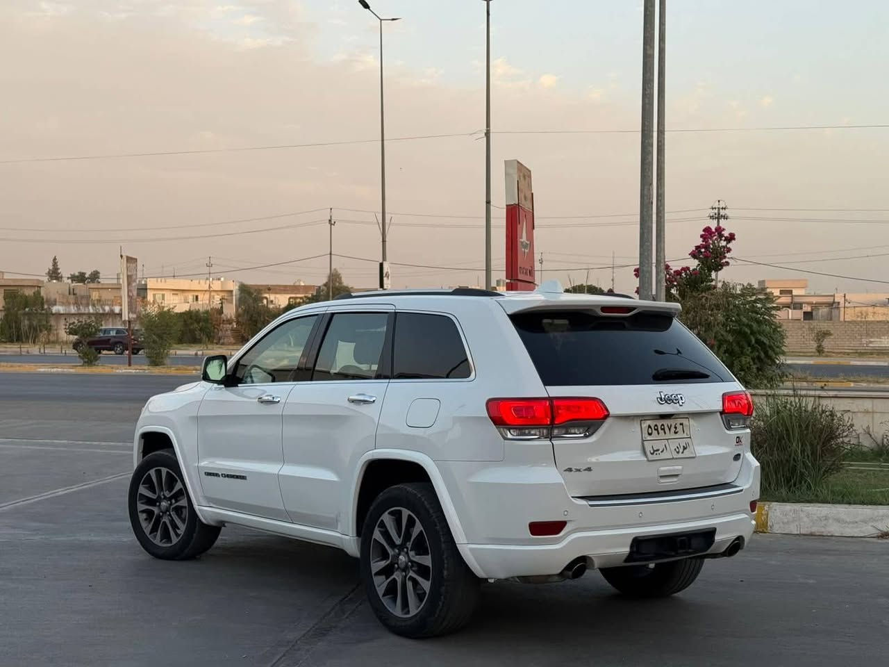 جيب كرند شيروكي اوفرلاند 2018
سعر 235 بي مجال بصيط
موصفات فول ١/١كلين تايتل
بدون صبغ بدون بارد بدون شخط
محرك كير صدر تايرات تبريد كول شرط ماشي 140
بسمنه تحويل ثاني يوم ***********
مكان كركوك كركوك, العراق
