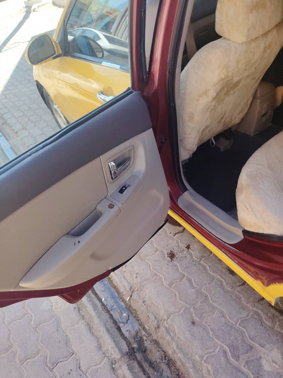 السلام عليكم سبكتره البيع موديل ٩ مكينه وكير مكفولات ضربت الوارد جاملغ اليسر نفسه مصلح ليبل تبريد شغال مكاني سماوه مركز المدينه السعر ٧٠
***********
