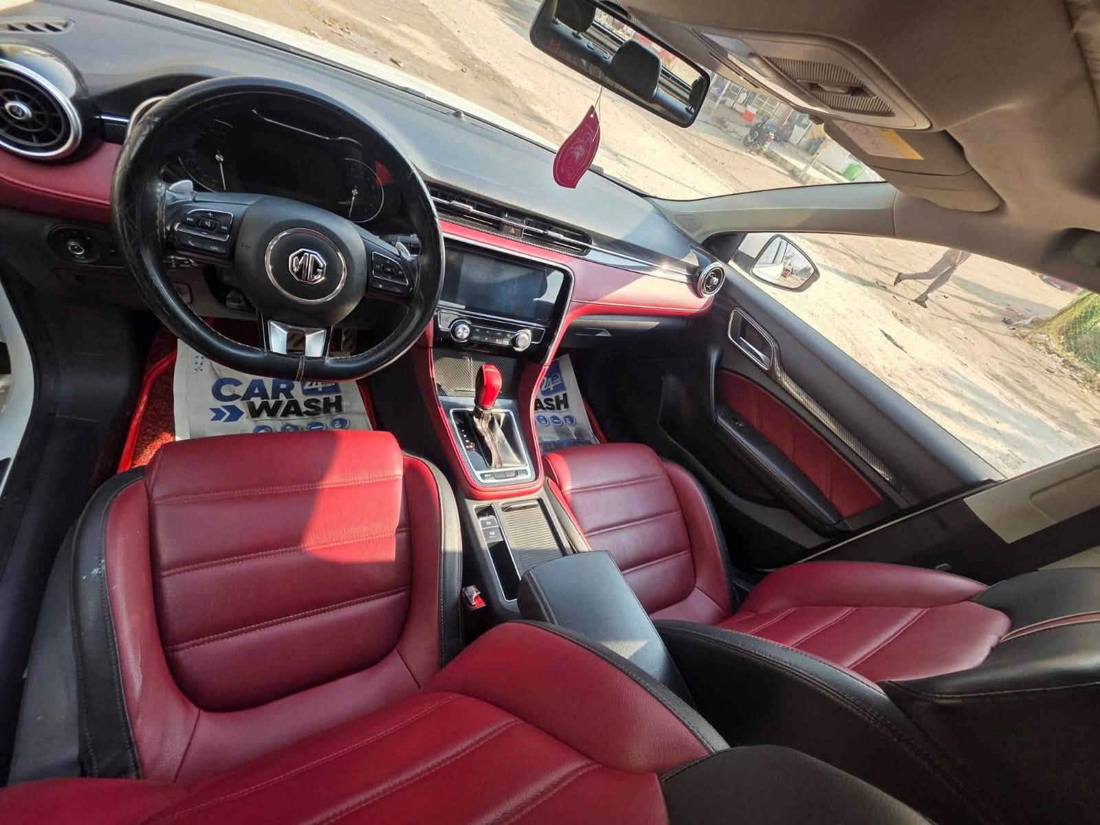 🚗 للبيع MG6 موديل 2022
المحرك: 1.5 لتر تيربو، 4 سلندر، 
فئة تروفي اعلى مواصفات بيها

ناقل حركة أوتوماتيك (DCT – 7 سرعات)

عداد الكيلو متر 57 كم

المواصفات:

استهلاك بنزين اقتصادي.

فتحة سقف

مقاعد جلد 

مقعد سائق كهربائي

تكييف أوتوماتيك / ثنائي المنطقة

نظام صوت مع بلوتوث + USB

وسائد هوائية 

مثبت سرعة

Auto Hold 

هاند بريك بصمة

نظام مراقبة ضغط الإطارات

كاميرا خلفية 

حساسات أمامية وخلفية

مرايا جانبية كهربائية مع إشارات LED

بصمة تشغيل 

دخول ذكي بدون مفتاح

إضاءة LED نهارية

السياره مكفوله بدون ضرر وبدون صبغ وجاهزه
رقم بغداد ابئسمي
رقمي***********
