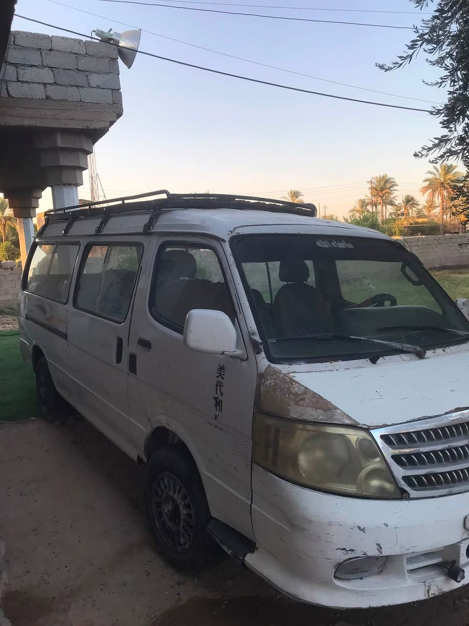 السلام عليكم فتون موديل 2008 محرك كاز 300 مال بريجو السياره نقصهه عنبار رئيسي فقط او حسوي السياره رقم احمر المكان ابو اغريب اذا مو شراي لا تتصل هاذه الرقم متواجد او بي واتساب ***********
