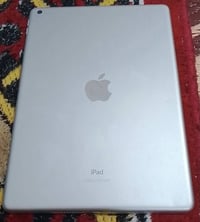 ايباد ٩ • ٦٤ • بطارية تعبانه