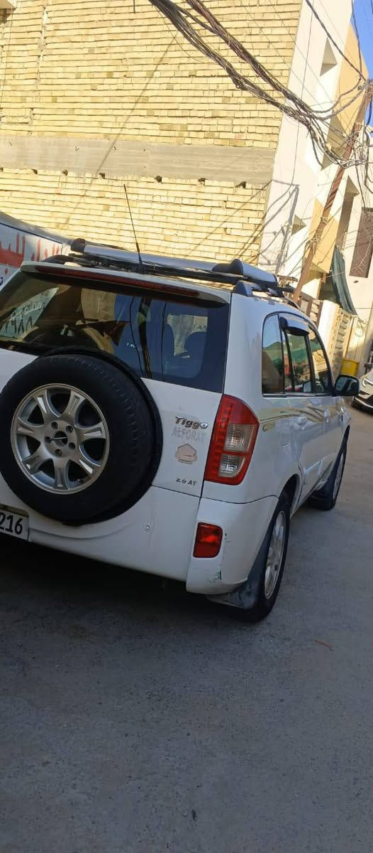 شيري تيكو ٢٠١٤ للبيع
كير ميكانيكي مكينه ٢٠٠٠ ماشيه ١٣٢ 
بيها فقط صبغ بلباب السائق
تبريد ثلج 
سعر ٦٨ ورقه 
مكان بغداد حي تونس 
***********
