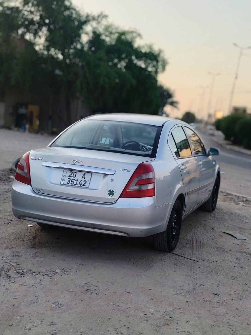 سلام عليكم شباب اي فايف كير عادي مكاني بغداد الشعله *********** سعر ٣٥ بيهه مجال مبدل جاملغ وبنيد جهه سايق تعمير لغد شي قليل الباقي كفاله
