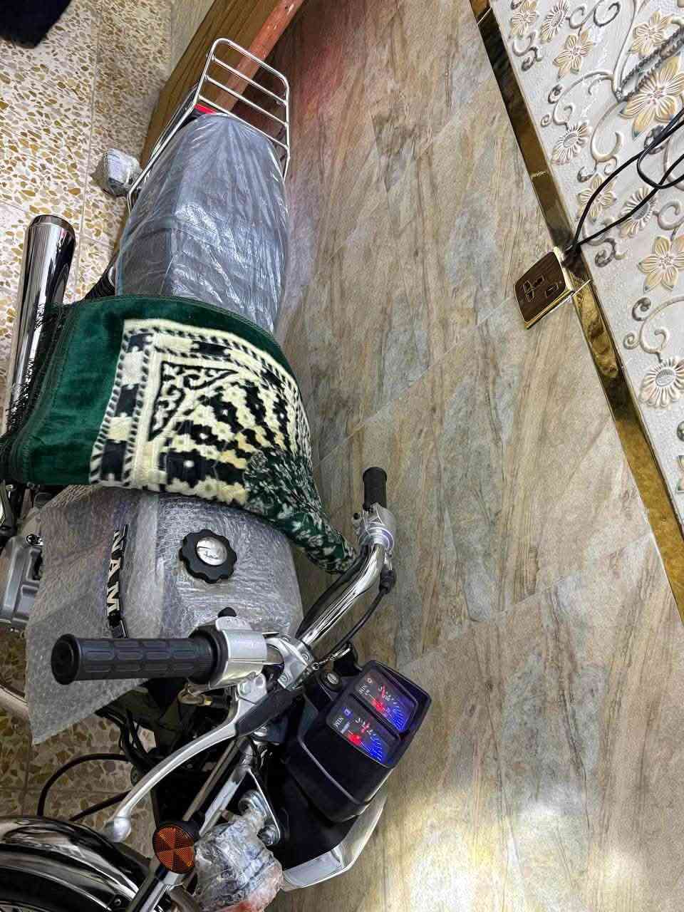 سكنس • شبه شلامجه • كهربائيات
