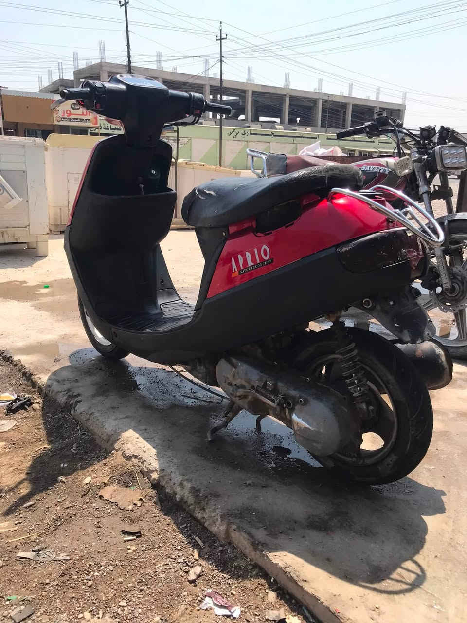 السلام عليك موطور بوتين البيع موطور محرك معمر جديد سلف شغل باتري جديد تواير جدد كهربيات كله شغله ما عده السكن شاصي شرط بدون لحيم موطور كمل شاير يمين يسار شغله هورن شغل موطور مل جناي مكاني جدعه مقبيل ابو عطيه رقم الهاتف *********** السعر 260 بي مجل شراي تصل
