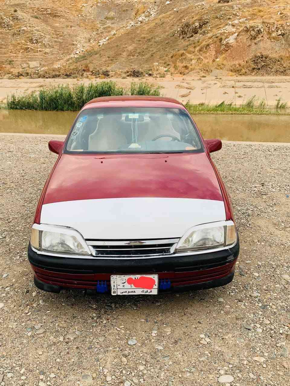 اوميكا ١٩٩٢ • صبغ عام • دواخل جديدة