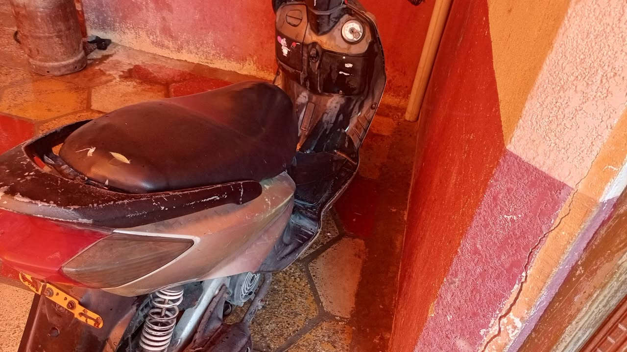السلام عليكم عندي دراجه سكنس للبيع شغاله فقط بيها بنجرالسعر275 وبها مجال بسيط ***********

