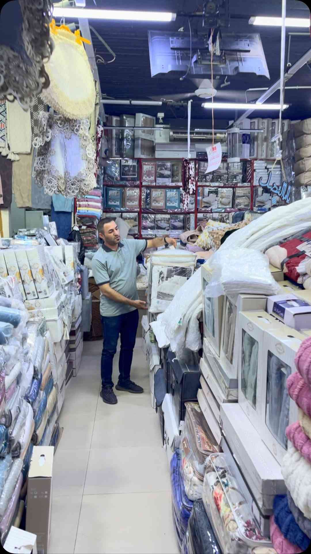 جديد الفردوس/مجمع wana
فرشة لحاف ابيض ثلجي
كيبورات وشغل خاص
8قطع
القياس الملكي
***********-شارع باتا
***********-حي الصدر
#الفردوس #بغداد #مفروشات #السماوة #instagram

