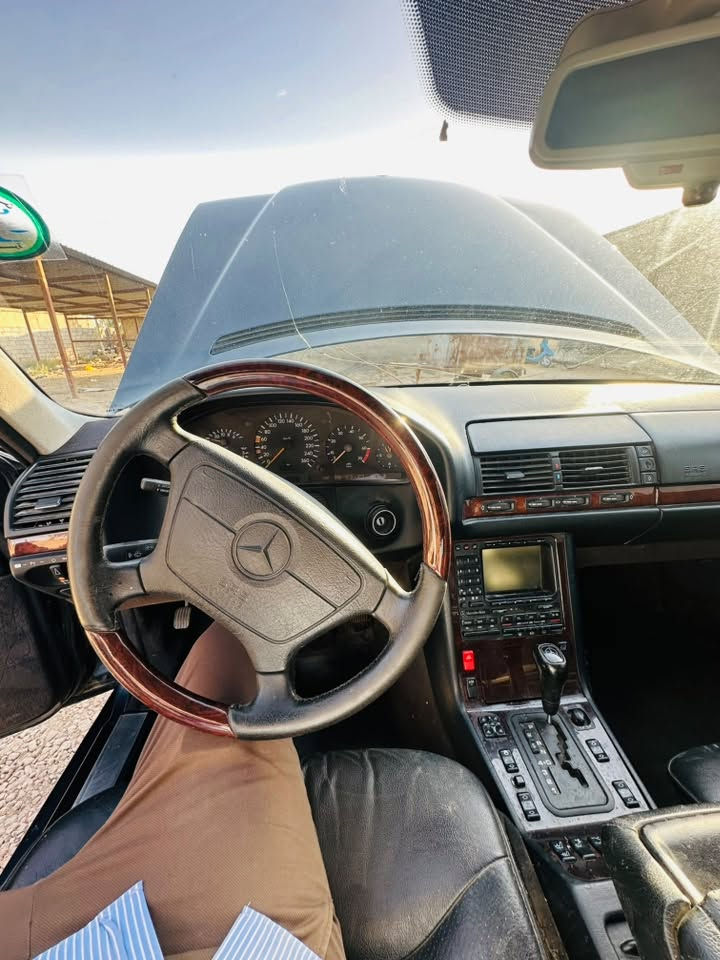 السـلام عليكم
شبح 500  موديل 98 
رقم بغداد بأسمي 
مكفوله. 
***********
