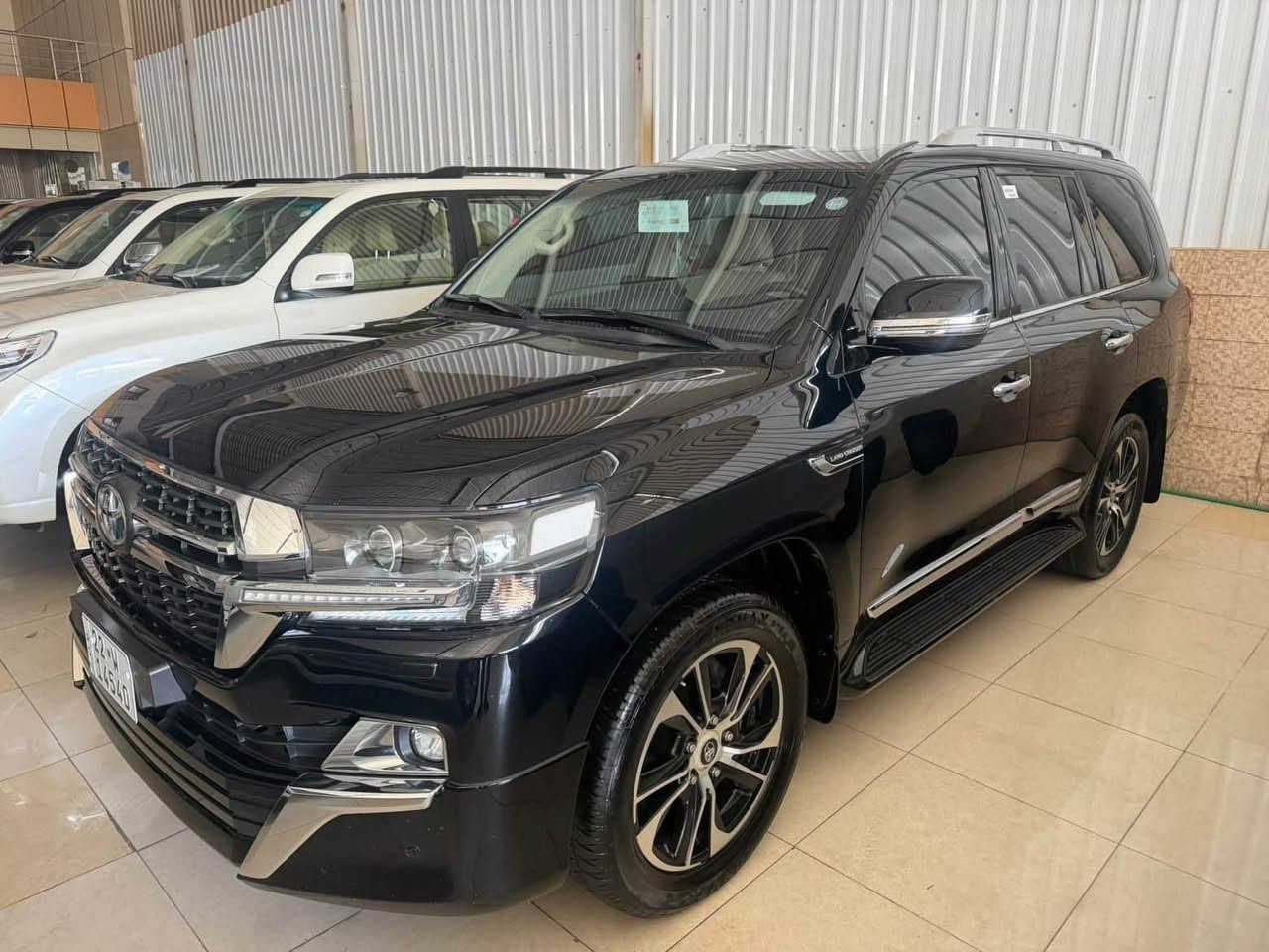 مۆدێل 2021 شەریکە جیهان مواسەفات GXR V8 دووکوشین کارەبا هەشت ئێرباگ  پیبیئێف کراوە  دەحامی لەبۆ دەحامی سبوخ ساردەکوت هەموو بەشەرت گێرومەکینە بەشەرت km56000 رۆیوە  رقم تلفون *********** أربيل, العراق
