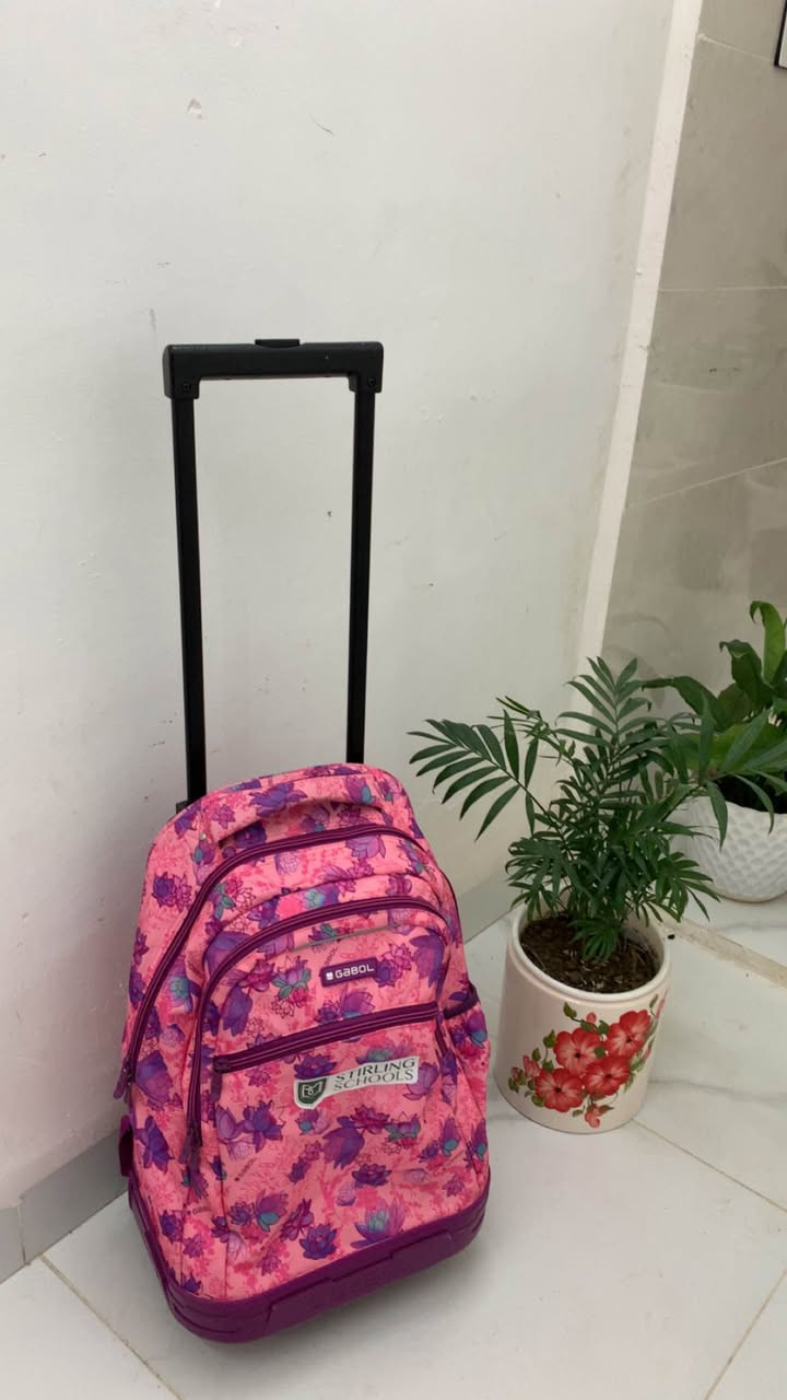 لۆک لۆک   بەدوایشتێکی باش ئەگەڕێیت و تاک بێت وەرە  ئەمە بکڕە  مارکەیە بازاڕی نیە زۆر قایمە    تایەکانی خەفیف نیە  بەقوەتە ٦ساڵی پێ بەڕێ ئەکەیت زۆر کەم بەکارهاتوە  حسابی لۆکی بۆ بکە 

هەرکەسێک ویستی پەیوەندی بکات&& *********** السليمانية, العراق
