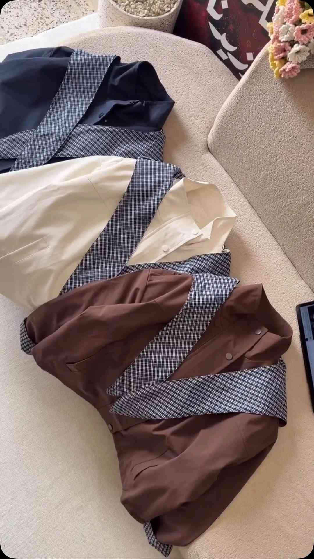 قميص ٦٠سم • تنورة جينز ١٠٠سم • فري سايز