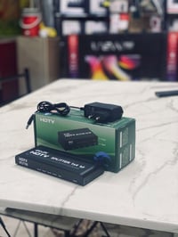 موزع شاشات • ٤K • شاهين