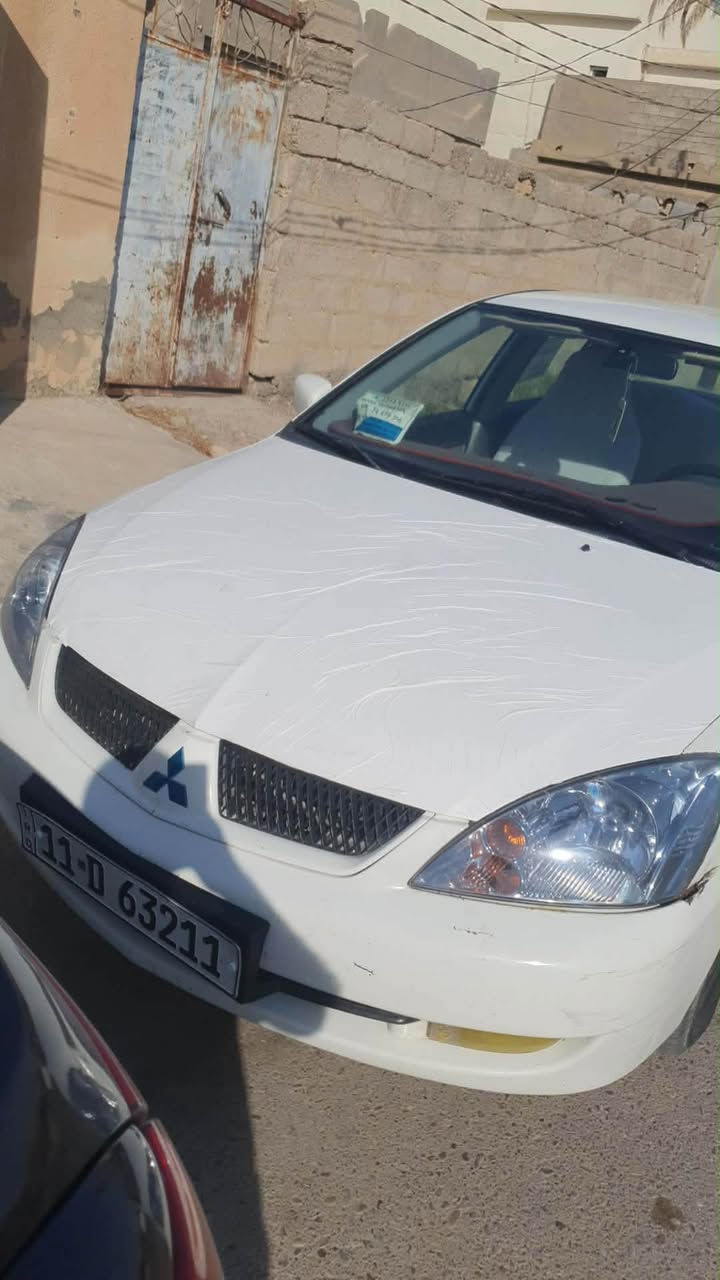 لانسر للبيع فقط موديل 11 محرك كير جاهزه تبريد بسمي سعر 72 ورقه عنوان ديالى سونار موضح اتصال ***********
