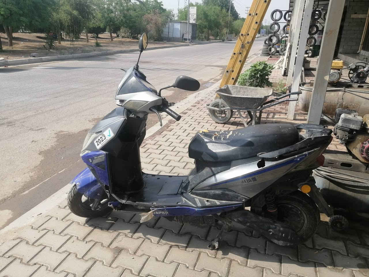 دراجه شحن • بطاريات • يحتاج تعمير