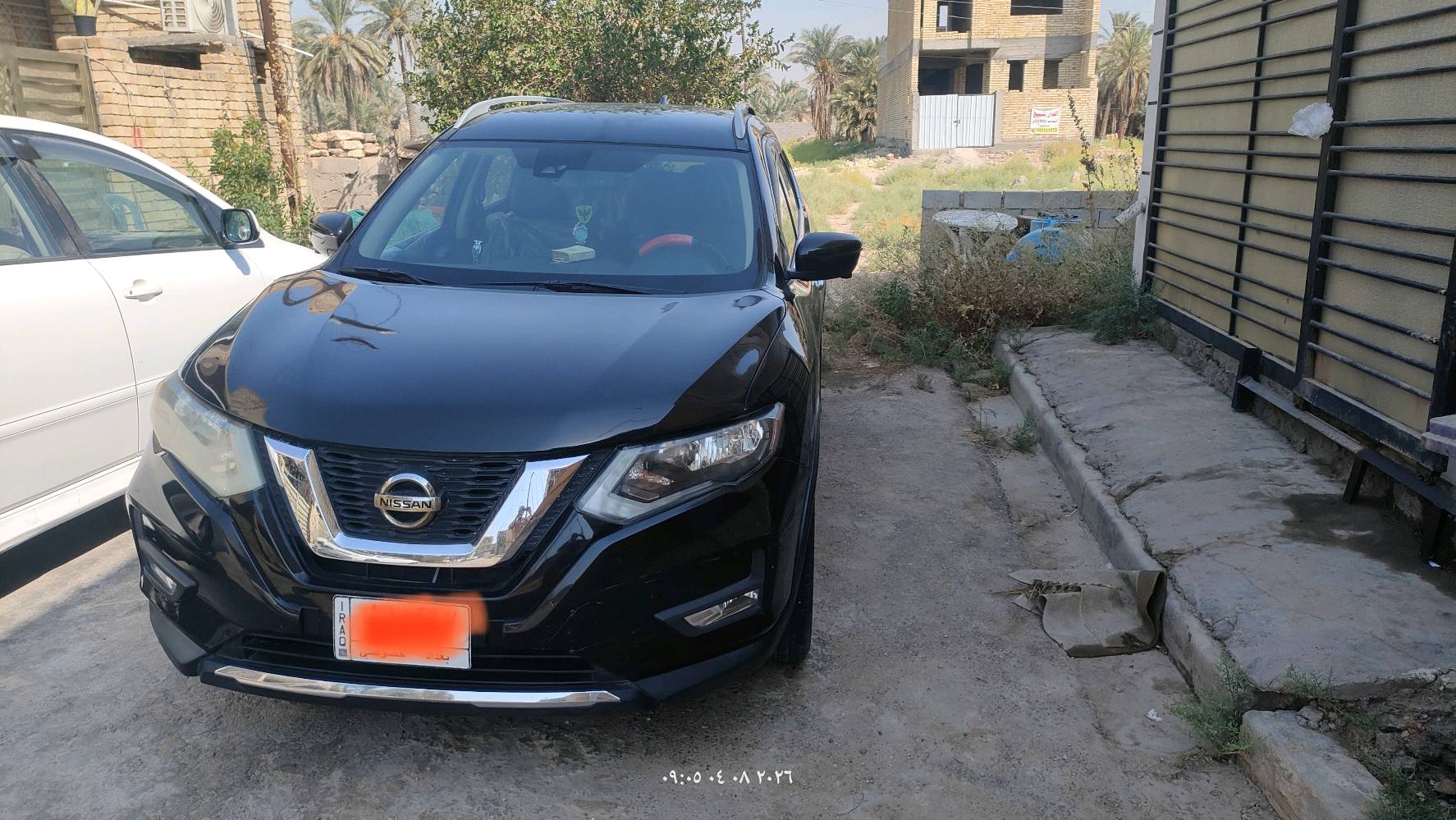 السلام عليكم

نيسان روج 2020SL

مواصفات 1/1 عدا الفتحة 

المحرك: 4 سلندر – 2500cc

المواصفات:

• فول مواصفات عدا البانوراما

• تحكم ستيرن

• مثبت سرعة

• شاشة وسطية كبيرة تدعم CD + Apple Car Play

• نظام قيادة ايكو + سبورت + نورمال

• مقاعد جلد هيتر وتحكم كهربائي بمقعد السائق وكشن صدر هم كهرباء

• بصمة تشغيل + بصمة أبواب

• تشغيل عن بعد

• صندوق كهربائي شفت 

• حساس قدم لفتح الصندوق

• كاميرا دوارة + كاميرا 360 درجة

• ويل كب ١٩ انش سبورت

• نظام رادات ومثبت سرعة + Auto Stop

• إشارات بالمرايا

• نظام صوت راقي Bose

⚠️ أضرار السيارة:

• وارد أمريكي

• حادثه جاملغ وبنيد  فقط تبديل قطع 
 
ماشيه 36 ميل فقط 

📌 تفاصيل إضافية:

• رقم السيارة بغداد باسمي 

للأستفسار الاتصال:

***********