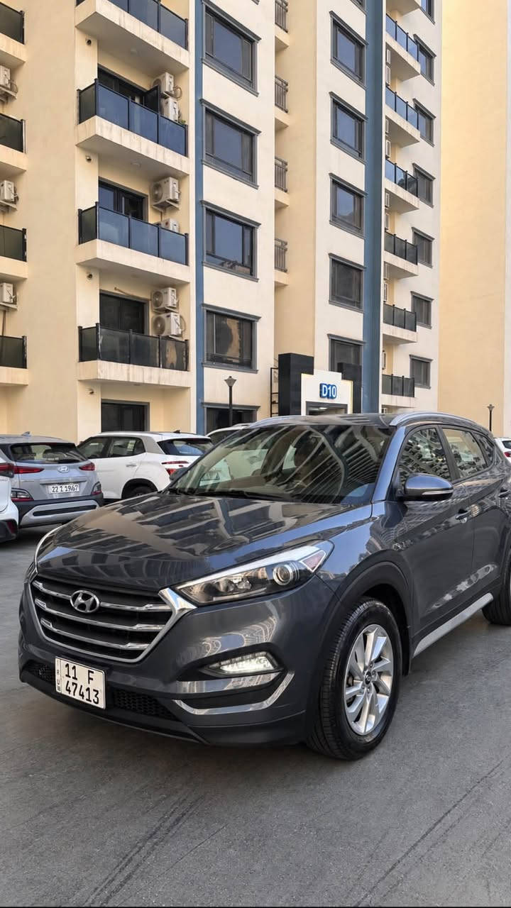 🚘 للبيع | Hyundai Tucson 2018 🇺🇸
🔥 توسان 2018 وارد أمريكي — فول مواصفات عدى الفتحة
📍 الممشى: 95 الف!
⚙️ محرك 2.0L
🔄 دفع رباعي AWD

السيارة بحالة ممتازة جدا ، صيانة وادامة كاملة، والمحرك والكير كفالة ما مفتوحات وبحالة ممتازة.

✨ المواصفات:
• كشنات جلد
• كشن السائق والراكب كهرباء
• تدفئة كشنات 🔥
•زجاج السائق auto
• 3 أنظمة قيادة: (Eco / Normal / Sport)
• نظام المحافظة على المسار 
• نظام النقطة العمياء
•نظام AWD LOCK
•نظام التحكم بالنزول من المنحدرات
• كامرة خلفية
• بصمة تشغيل Push Start
• بصمة أبواب Keyless Entry
• تبريد قطعتين
• مرآة وسطية بتعتيم ذاتي 
•حساسات خلفية
•لايتات زينون 

🛠️ الحادث: جاملغ خلفي أيمن فقط ، شاصي لغود كله مكفول وصورة الحادث مرفقة في نهاية المنشور

✅ محرك ممتاز
✅ كير ممتاز
✅ كهربائيات كاملة بدون مشاكل
✅ إدامة كاملة
✅ داخلية نظيفة 
✅ تبريد ثلج

السيارة جاهزة 100% لآخر شي وما تحتاج أي صرف ، رقم بغداد جديد ، سنوية بأسمي تحويل مباشر ,سنوية مجددة خمس سنوات , هزة جديدة

💲السعر 147$ وبي مجال بسيط 
📍 العنوان بغداد اليرموك
📞 للاستفسار *********** / ***********
