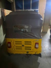 باجاج • ٢٠١٩ • أوراق ناقصة