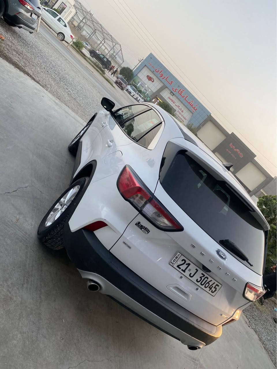 🖤🚘 FORD ESCAPE SE | 2020 🚘🖤

✨ دەستی دوو | شیک، پاک و ئامادەی فرۆشتن ✨
بوياغ نيه مواسفات Se 
⚙️ 1.5L EcoBoost Turbo
🔧 3 Cylinder | 181 HP
🔄 Automatic | FWD
📍 20,064 Miles

💎 دیزاینی مۆدێرن و سەرنجڕاکێش
💎 ناوەوەی پاک و وەک نوێ

💎 خەرجی سووتەمەنی زۆر گونجاو

🔥 ئەگەر بەدوای ئۆتۆمبێلێکی جوان، ئابووری و متمانەپێکراو دەگەڕێیت،
Ford Escape SE 2020 هەڵبژاردەیەکی زۆر باشە بۆ بەکارهێنانی ڕۆژانە و گەشت 🚗✨

📩 بۆ نرخ و زانیاری زیاتر پەیوەندیمان پێوە بکە:

📱 WhatsApp: ***********
📞 Korek: ***********

🖤🚘 FORD ESCAPE SE 2020 رانية, السليمانية
