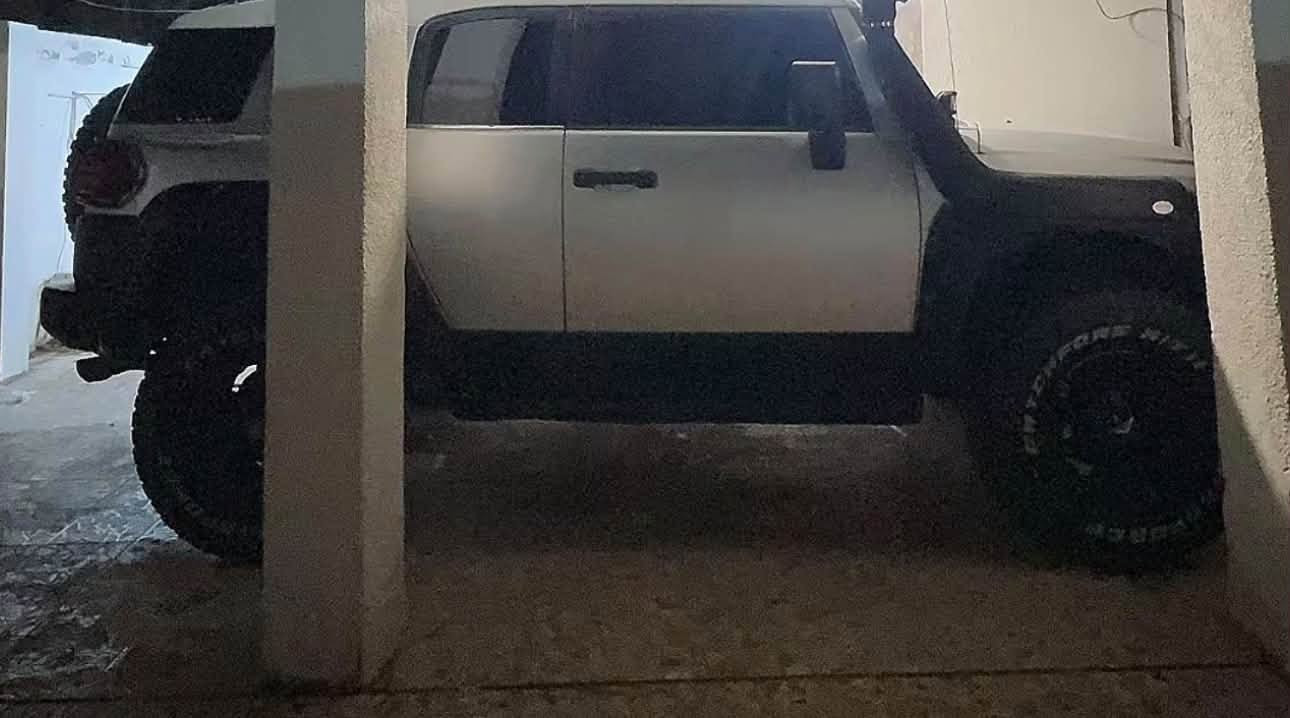 اف جي • مكينة ٤٠٠٠ V6 • فور ويل