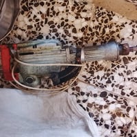 دريل حفر 100 الالف وبي مجال 07733107248عنوان المعامل قطاع 6