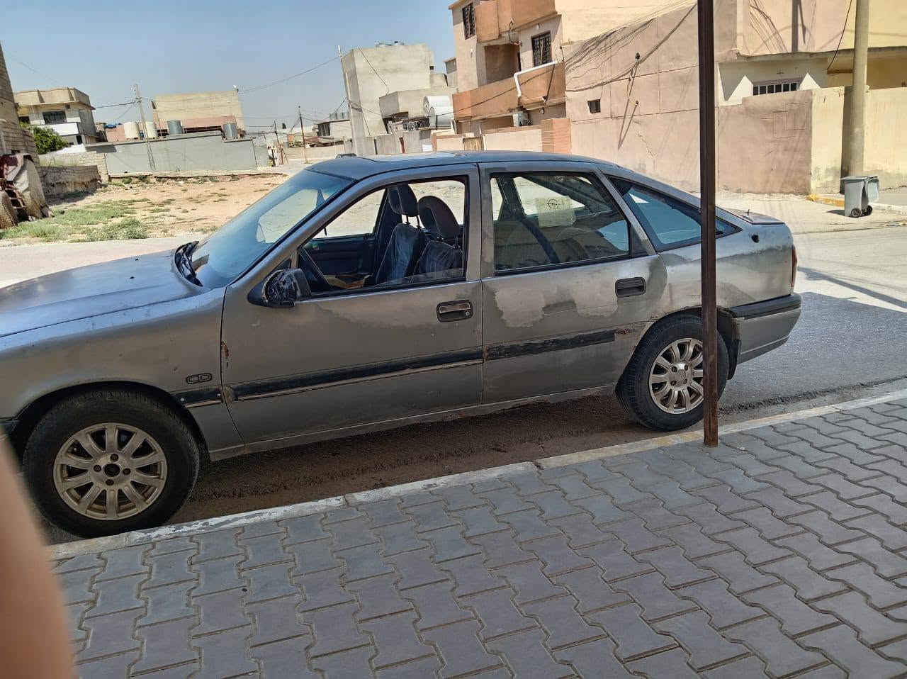 السلام عليكم
للبيع اوبل فكتره حجم 18 كير محرك تواير باتري كهربائيات كلو بشرط بدون تحويل السعر 20وبيهه مجال 
للاتصال ***********
