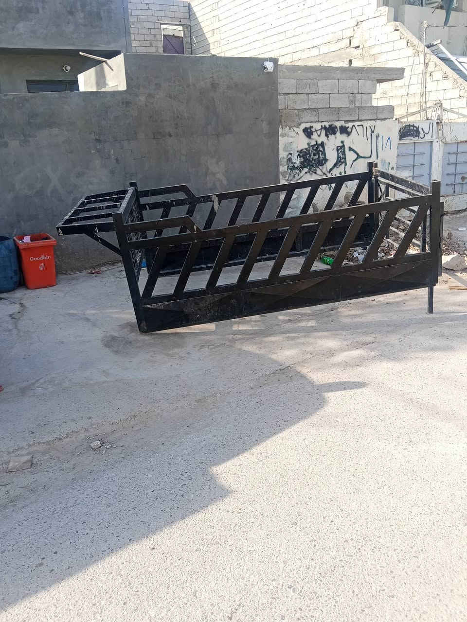 محجر للبيع كيه قرده سعر 250 وبي مجال مكاني بغداد رقمي ***********
