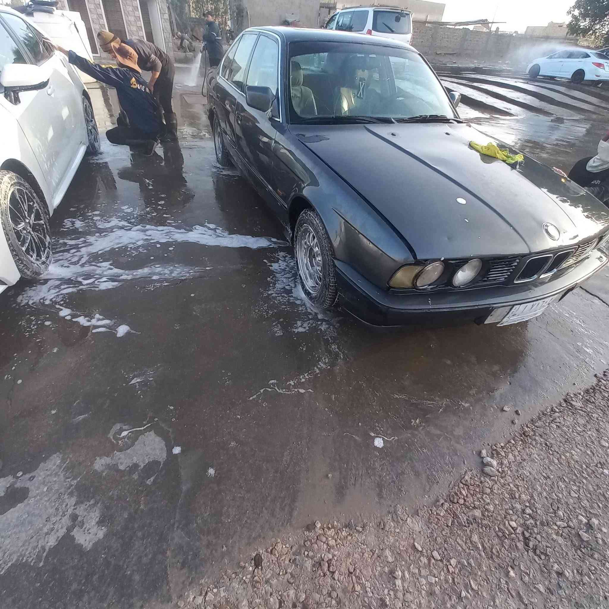 السلام عليكم BMW 525 مسكر عدله مديل 92 كيرها قافل نمره 1 وسنويه بيها كتاب فقدان مختوم وجاهز (سعر ٣٠ )
السلام عليكم BMW 525 مسكر عدله مديل 92 كيرها قافل نمره 1 وسنويه بيها كتاب فقدان مختوم وجاهز (سعر ٣٠ )
وترهم مراوس 
العنوان ديوانيه الحمزه الشرقي 
***********
