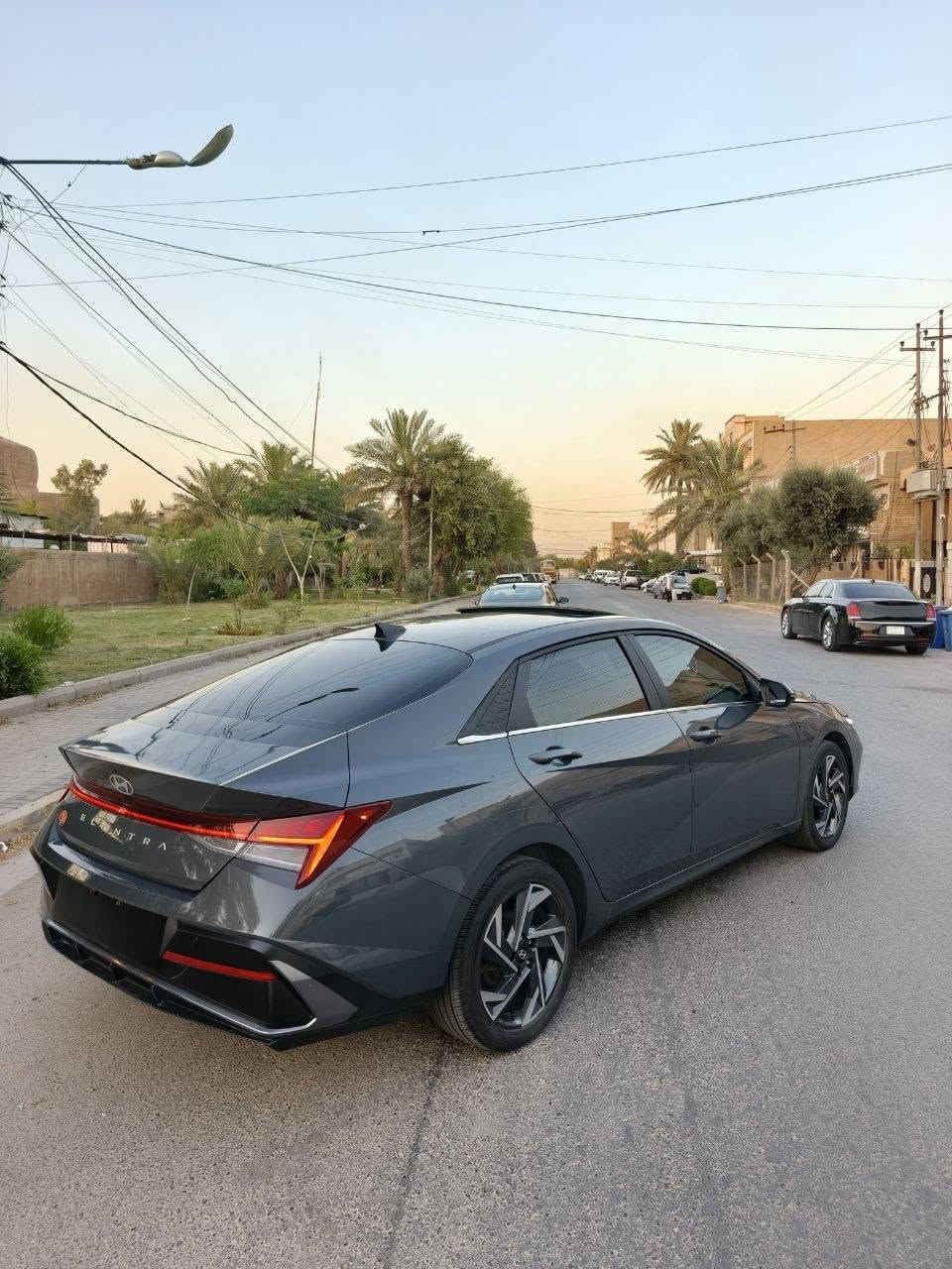 ياالله للبيع فقط
النترا 2024 فول داخل ابيض لون سمنتي 
دخول جديد فحص مؤقت
حادثها بنيد سطحي بدون دواخل 
وبيها كلير 3 قطع من امريكا
محرك 2000 دوش المرغوب ماشية 29
مكان السيارة بغداد السيديه
السعر 130 وبيها مجال للشراي 
***********
***********
